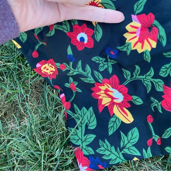 W118 by Walter Baker English Rose Beth Romper/Jumpsuit medium - Picture 4 of 5